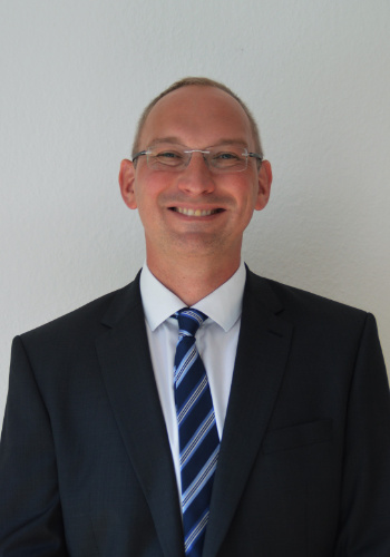 Prof. Dr. jur. Tim Jesgarzewski